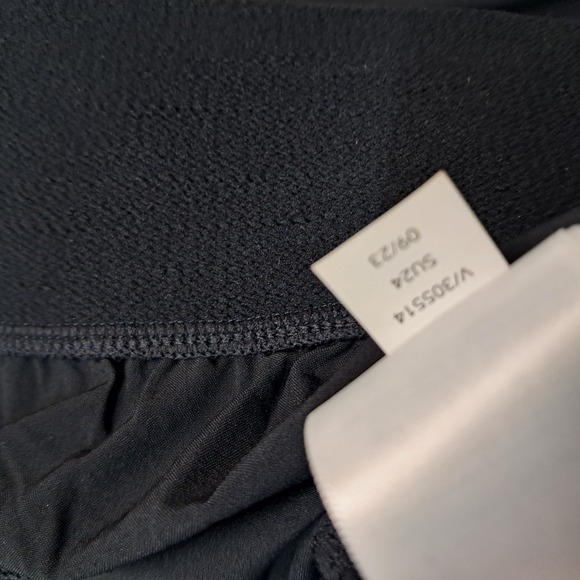 NWT Athleta Brookyln Heights Pleated Wide Leg Pants Women's 18 Black Stretch - Picture 10 of 11